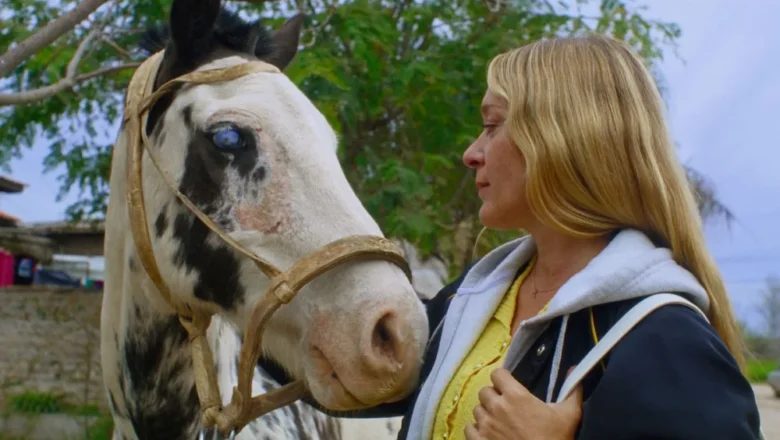 Magic Farm’ Review: Acerbic Comedy About Culture Clash Follows Clueless Americans in Small-town Argentina