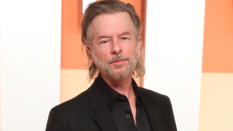 David Spade Considered Using a Gun to Scare Off Five Men Who Followed Him Home to Get His Autograph to Sell: ‘Get the F— Out of Here… It’s Not Fans. It’s a Business’