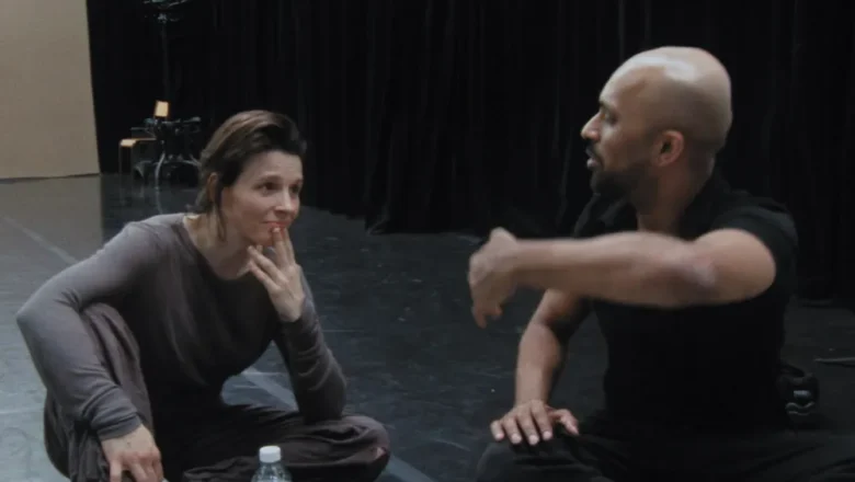 In-I In Motion’ Review: Juliette Binoche Revisits a Daunting but Freeing Artistic Experiment